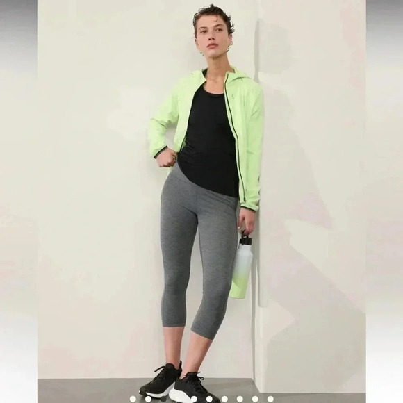 Athleta Momentum Seamless Tank Black Size Medium - Picture 6 of 11